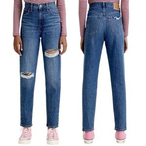 Levi’s 90s Style High Waisted Mom Jeans W27 Distressed Ripped Knee